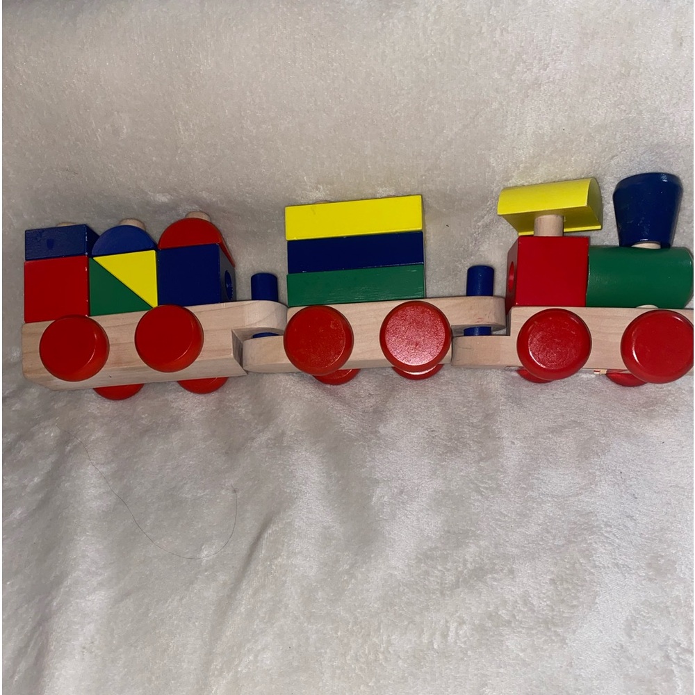 Melissa & Stacking Train - Picture 6 of 7